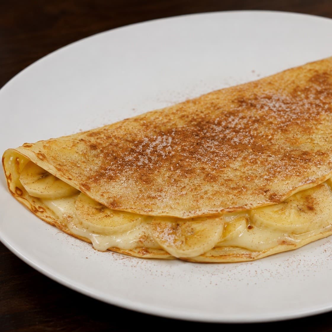 Crepe de Banana, Queijo, Canela e Açúcar