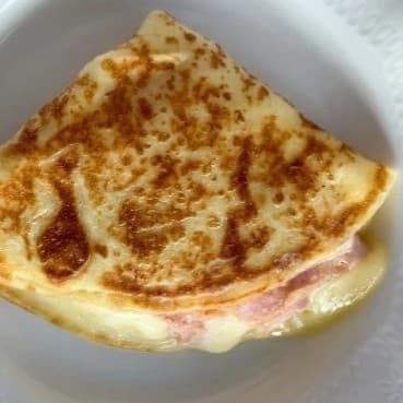 Crepe de Queijo com Presunto
