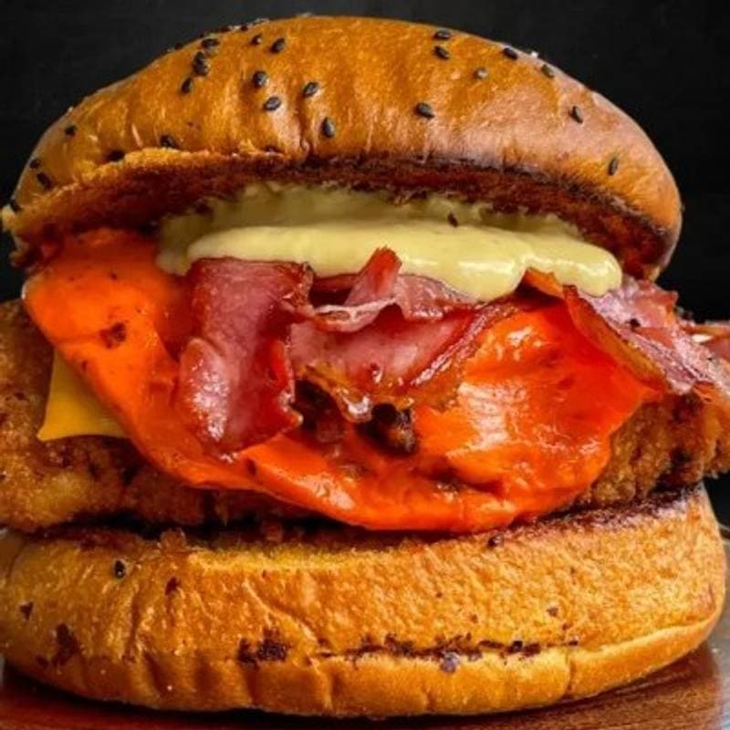 Chicken Burger Cheddar Bacon