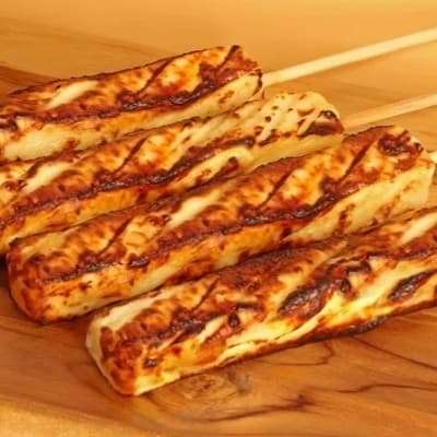 Espeto de Queijo na Brasa