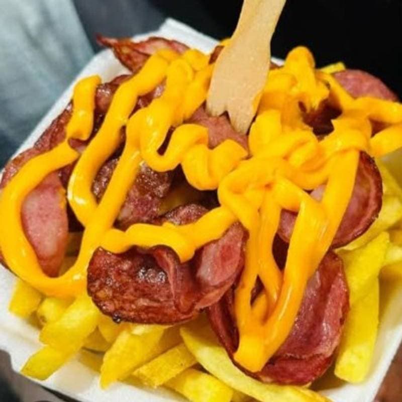 Batata Frita Palito com Calabresa