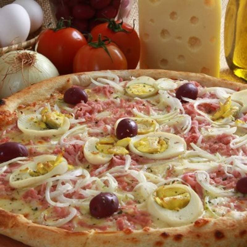 Pizza de Presunto com Ovos