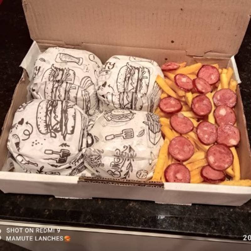 Combo x-burguer triplo + batata frita turbinada + refrigerante de 2L
