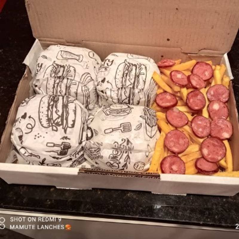 Combo X-burguer duplo + batata frita turbinada + refrigerante de 2L