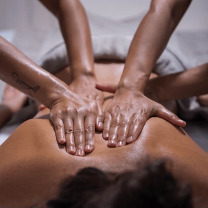 Massagem 4 mãos 60 Minutos