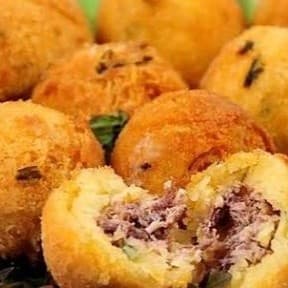 Bolinho Sertanejo (com desconto)