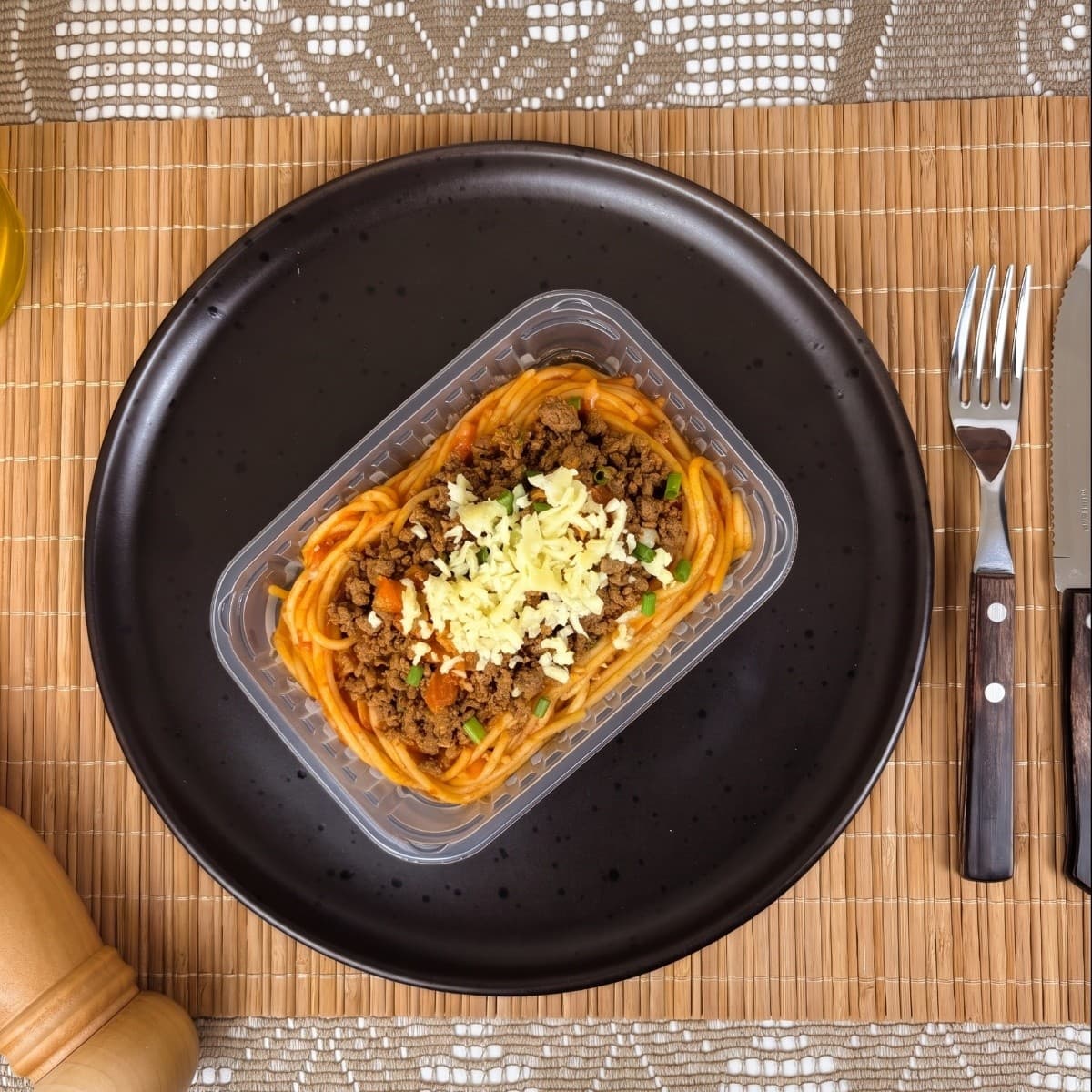 Spaghetti com carne moída (300g)